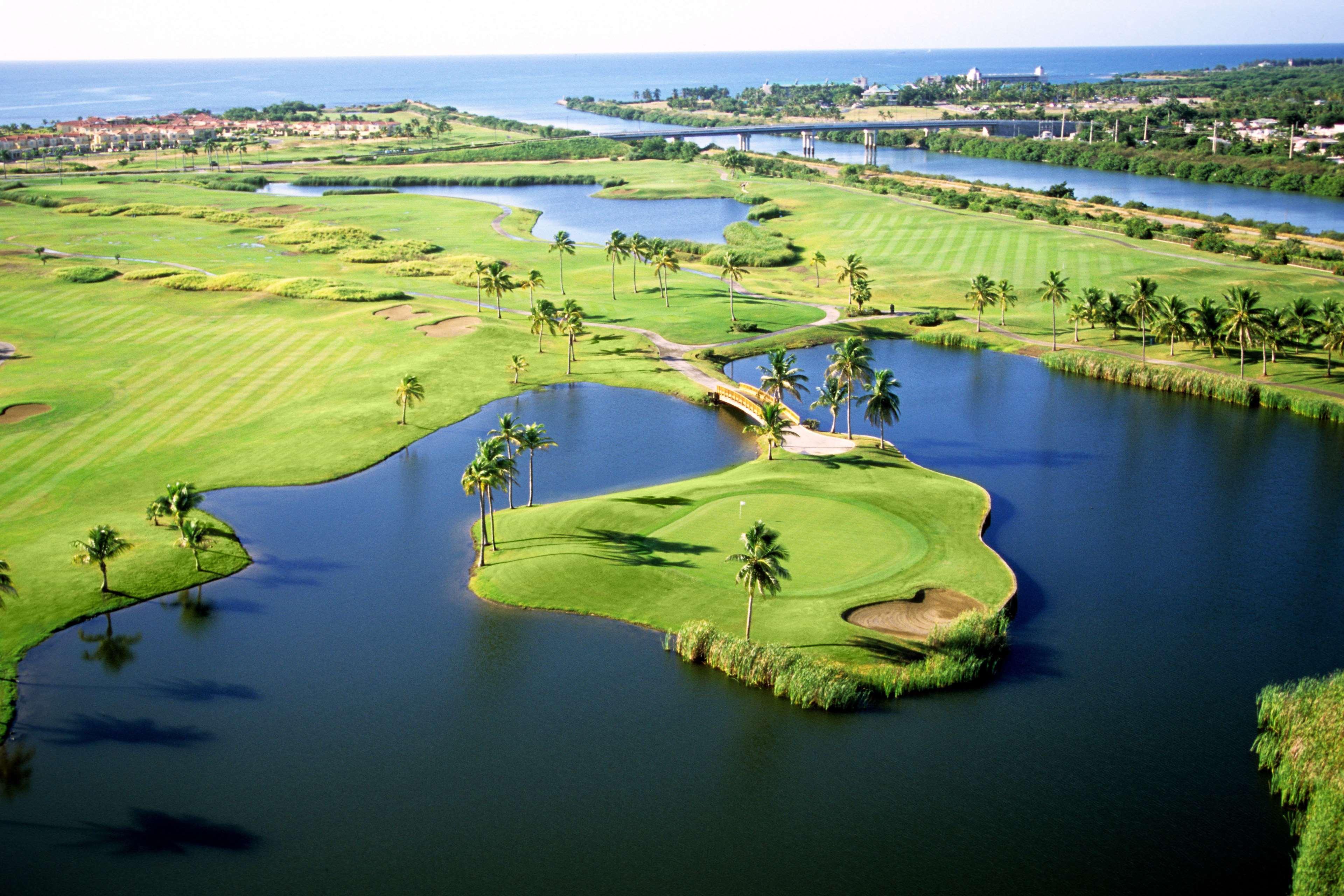 Hilton Ponce Golf & Casino Resort Exterior foto